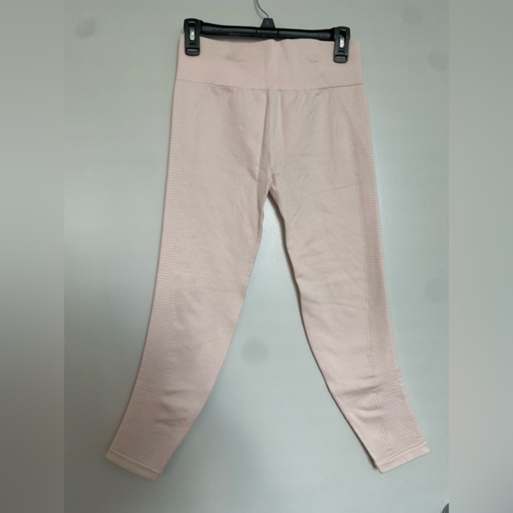 Aerie pink ribbed leggings